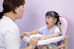三歲寶寶說(shuō)話(huà)不清楚發(fā)音不準(zhǔn)有哪些原因？